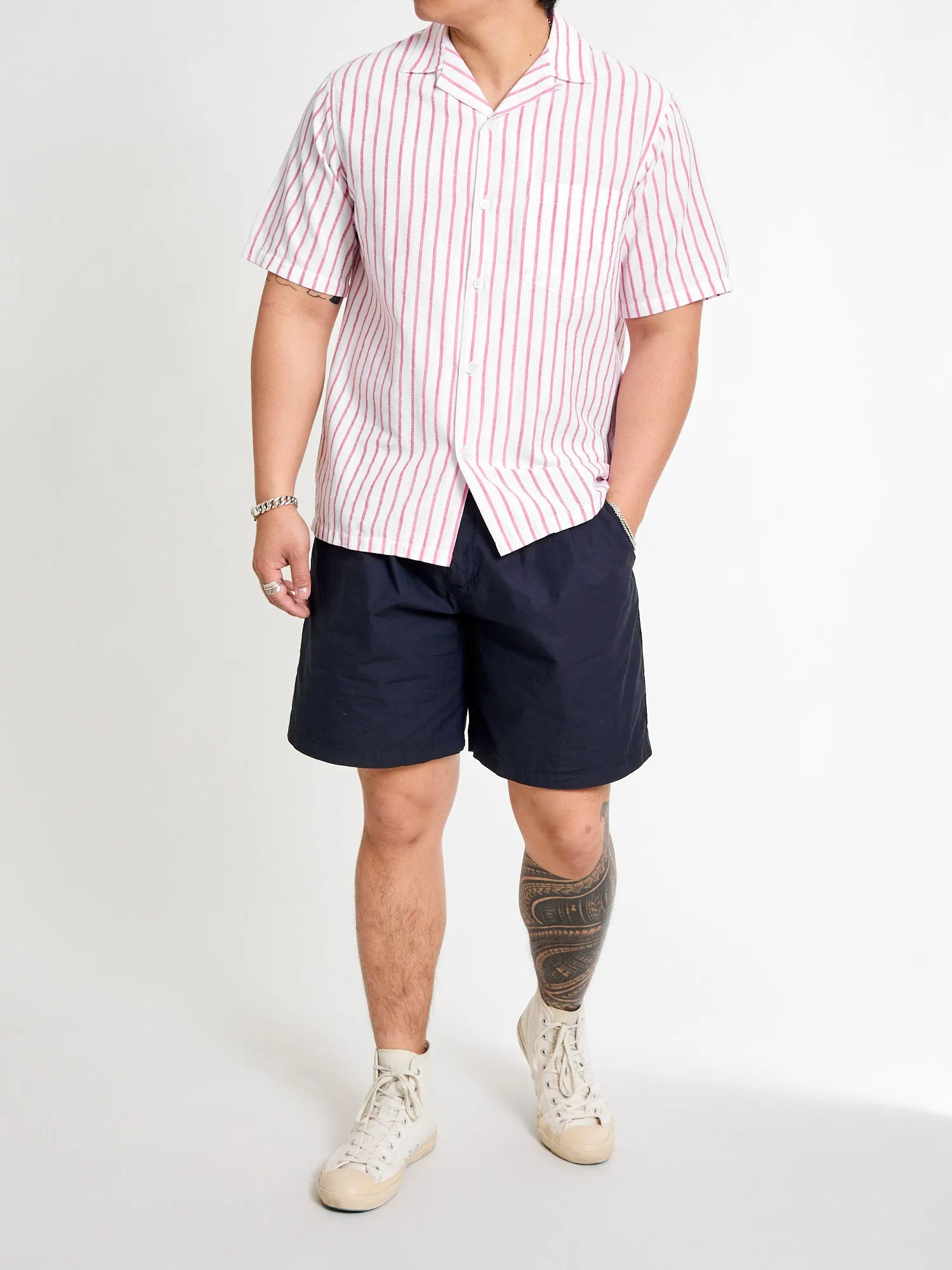 Beach Cabin Button-Up Shirt in Red