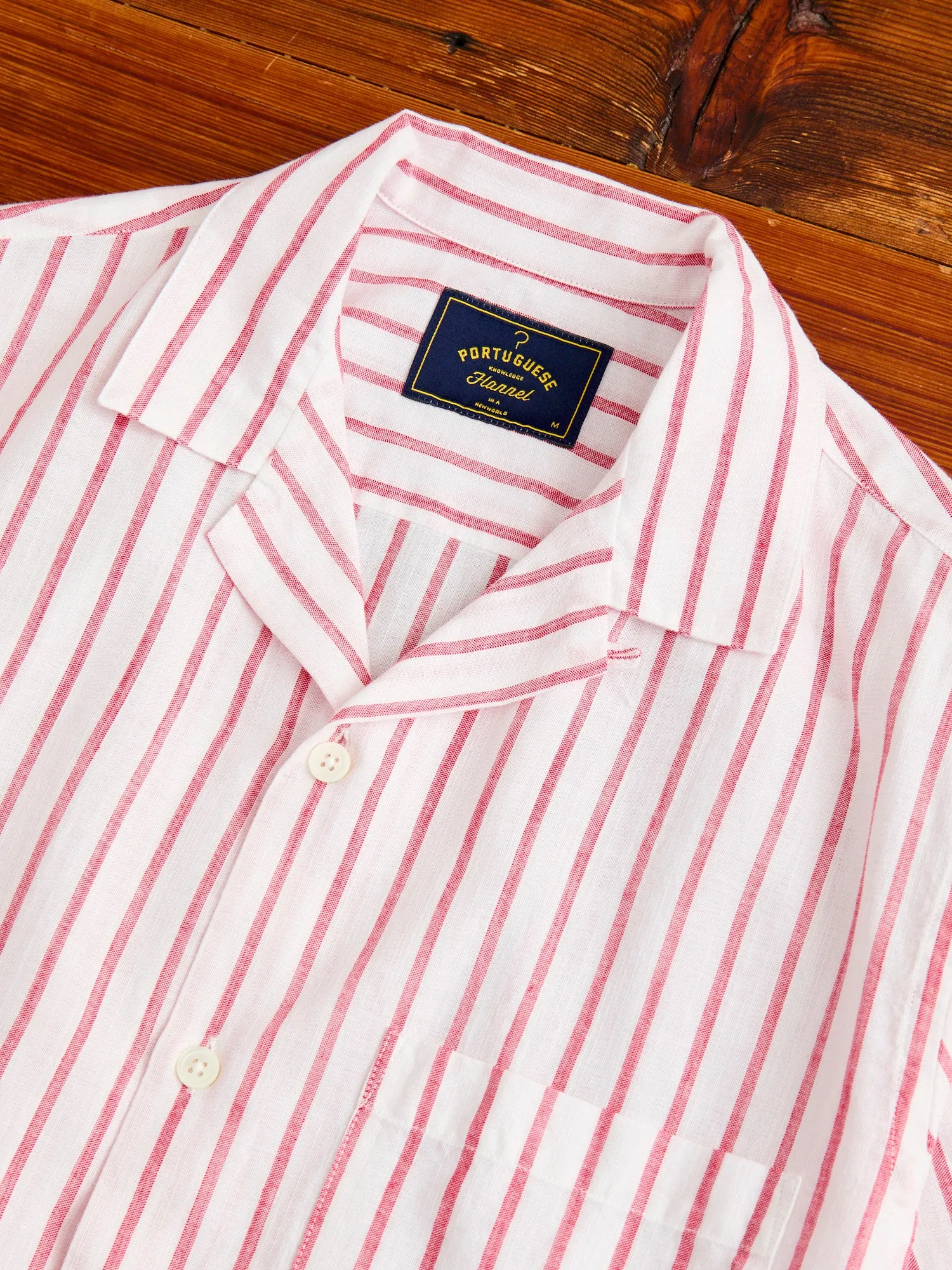 Beach Cabin Button-Up Shirt in Red