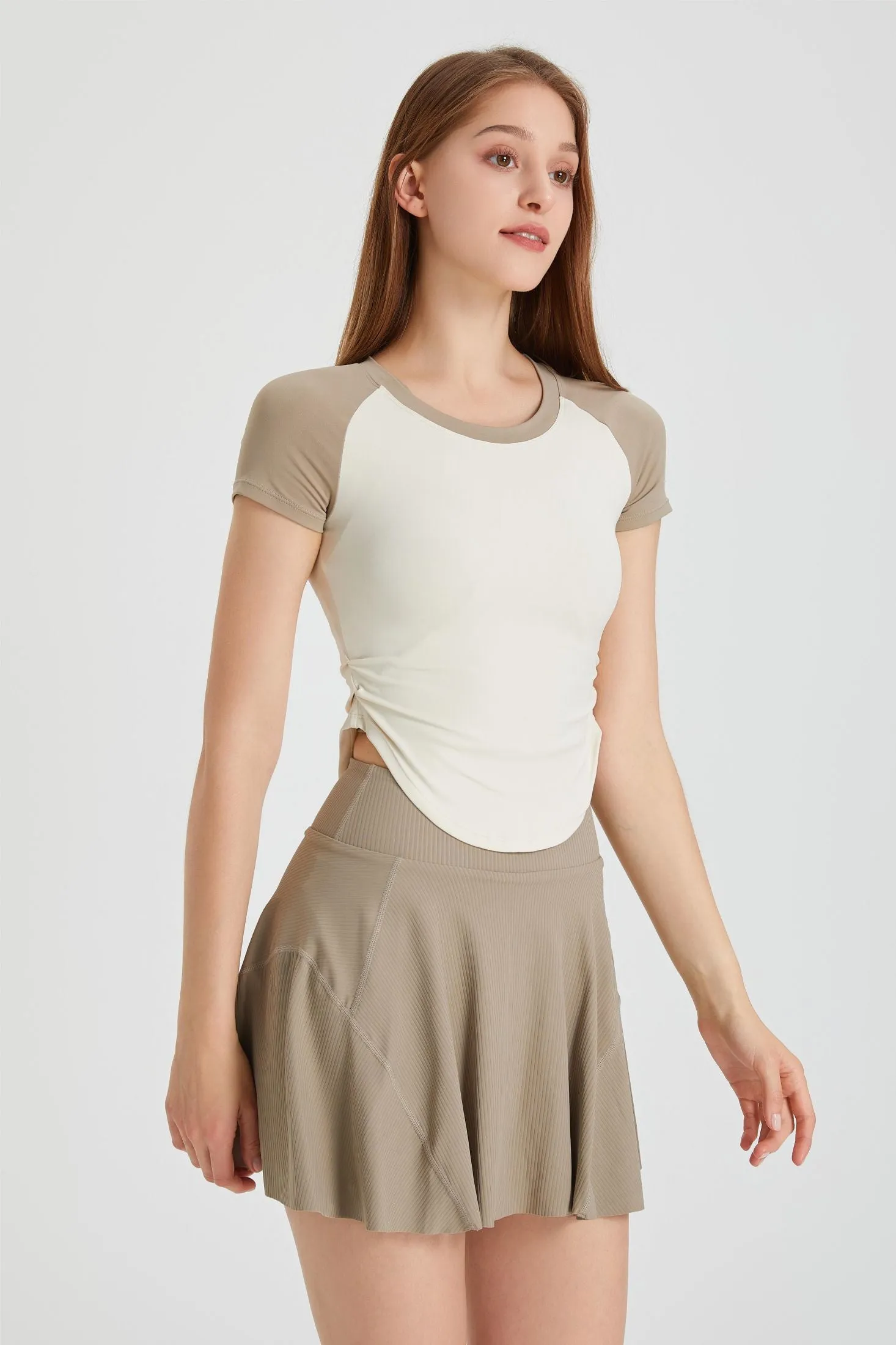 Color-Block Cropped Short Sleeve T-Shirt