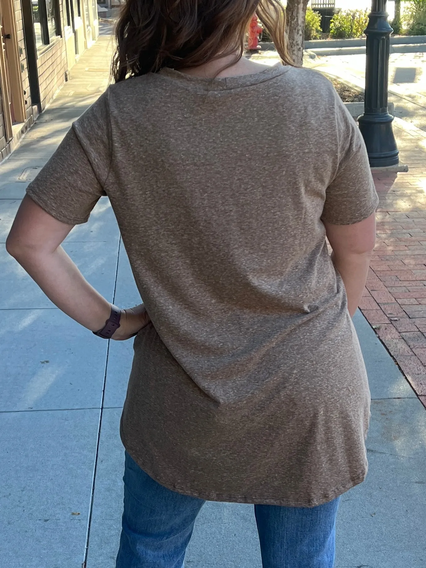 Crew Neck Basic Tee - Brown