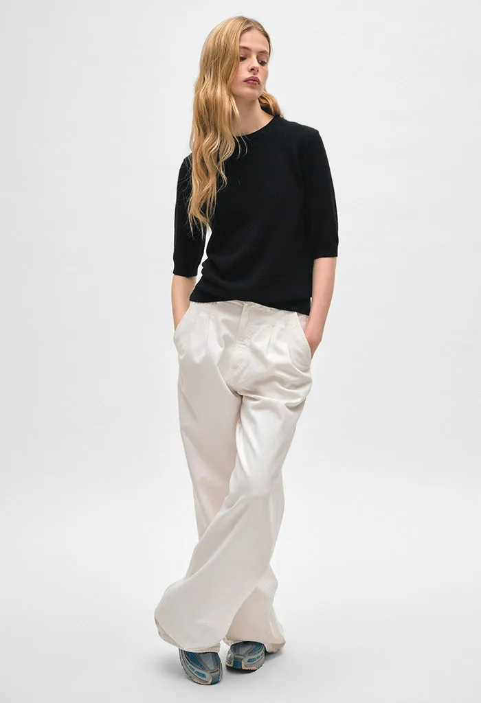 Essential Cashmere Tee Black