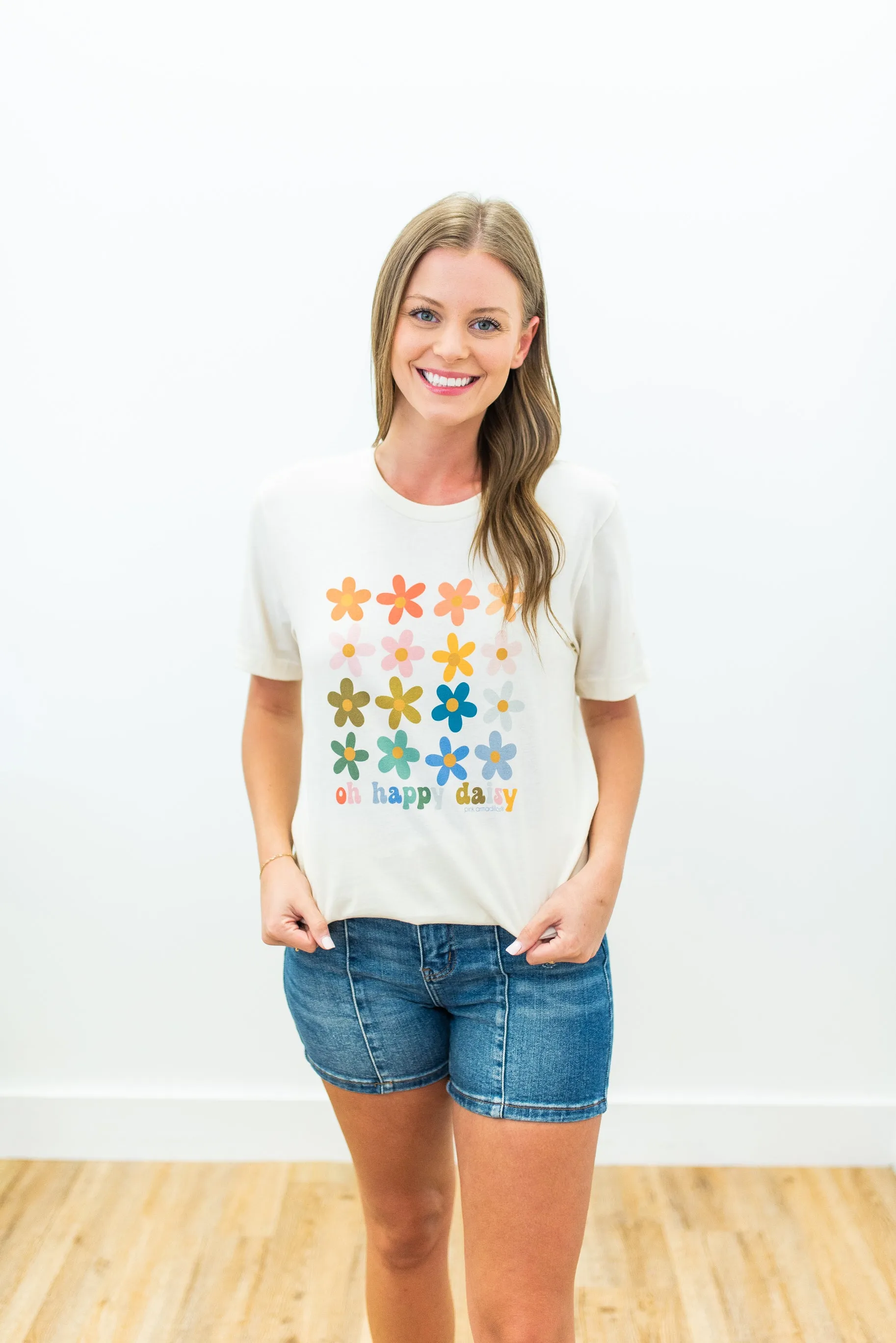 Oh Happy Daisy Tee