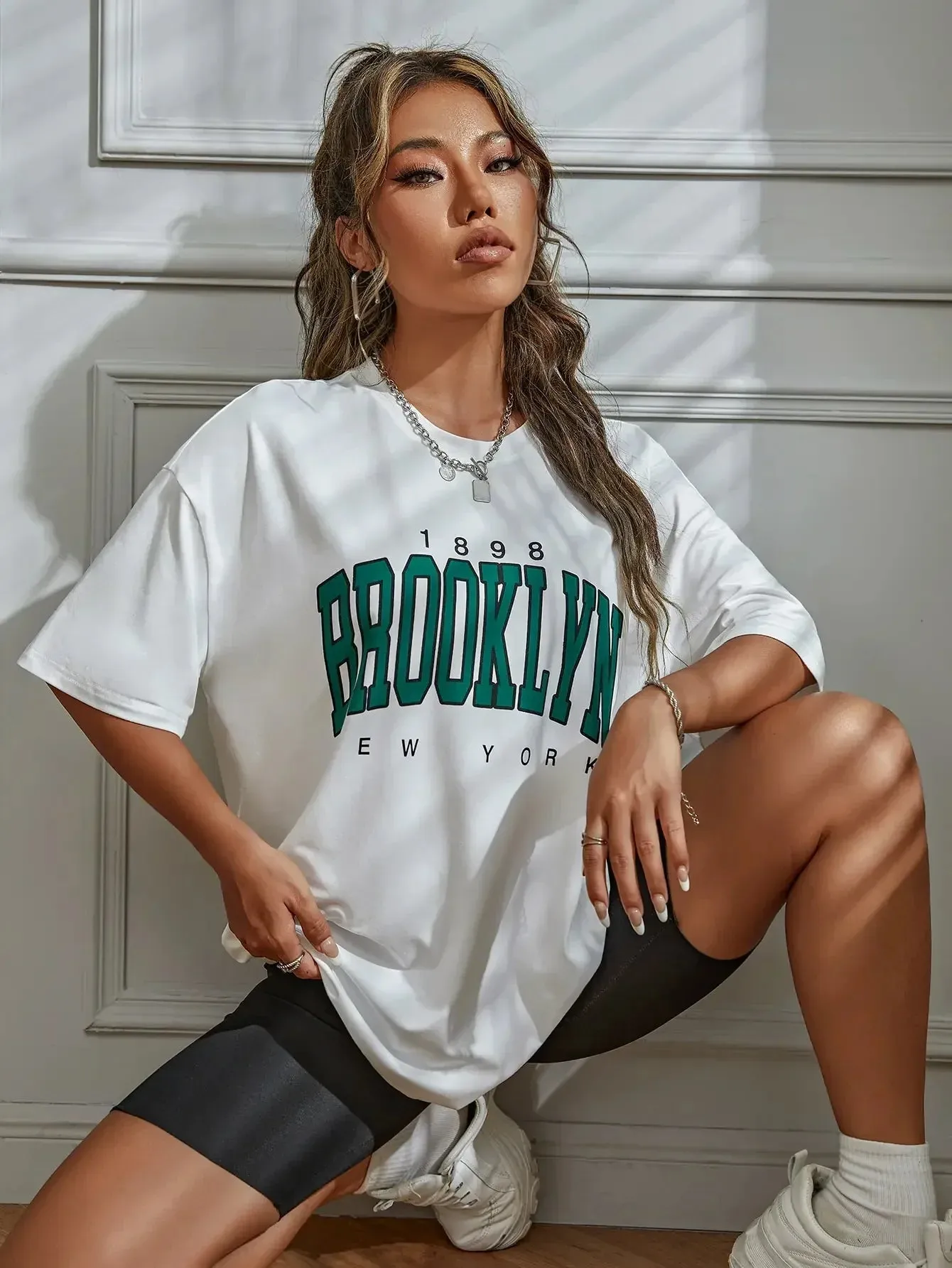 Oversized Brooklyn Vintage Drop Shoulder T-Shirt