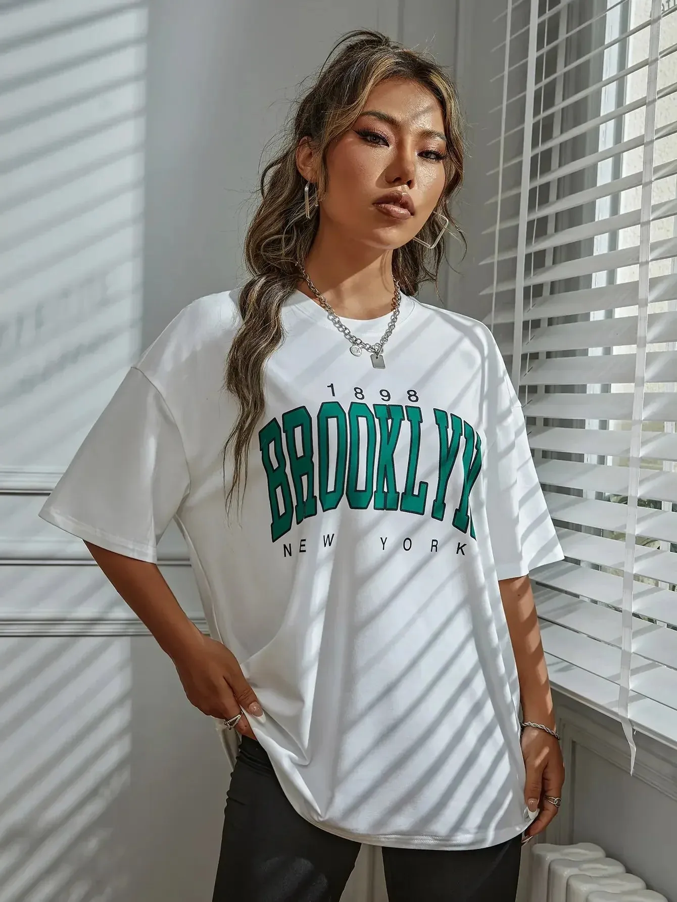 Oversized Brooklyn Vintage Drop Shoulder T-Shirt
