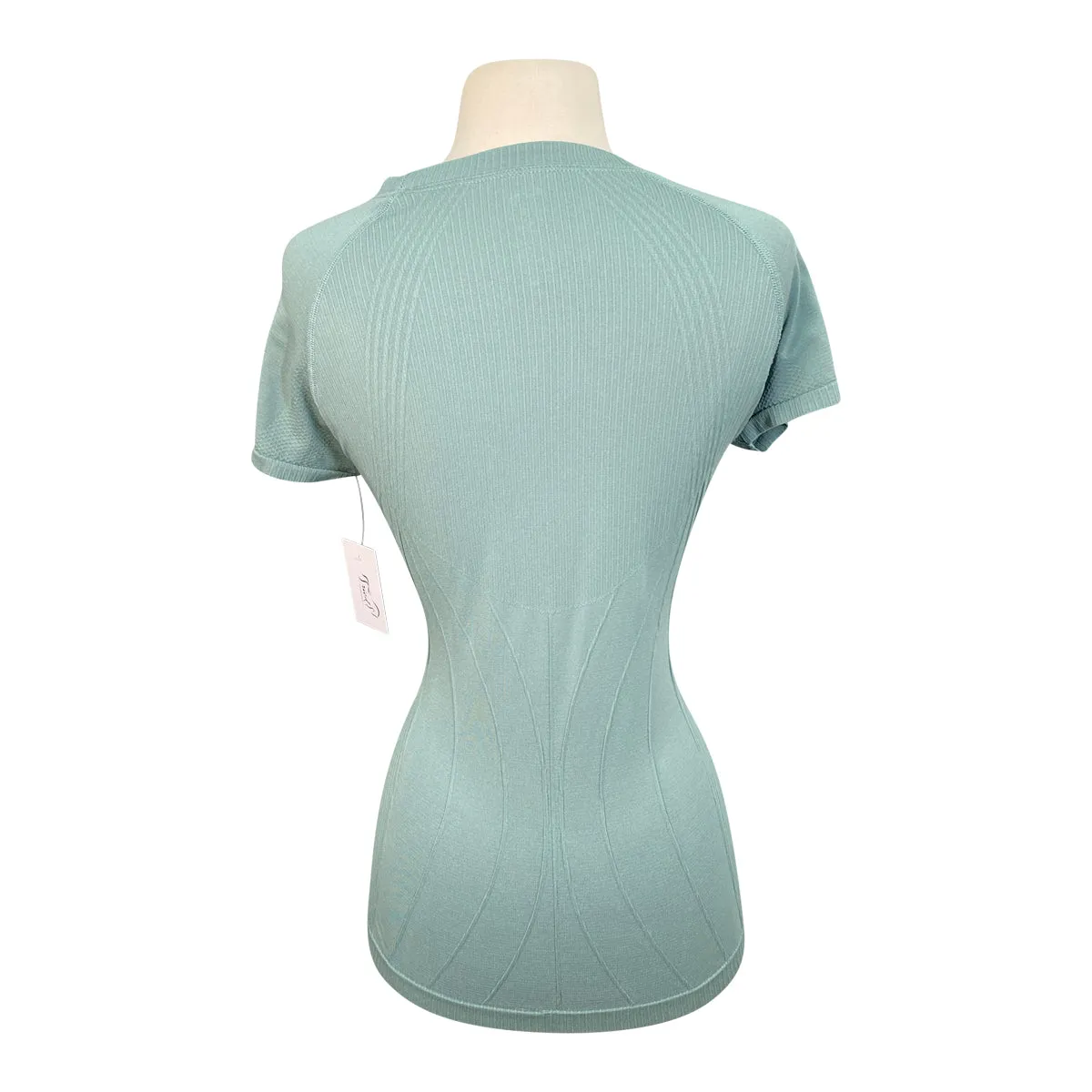 Stride by Dover Short Sleeve Shirt in Sage - Women's XS