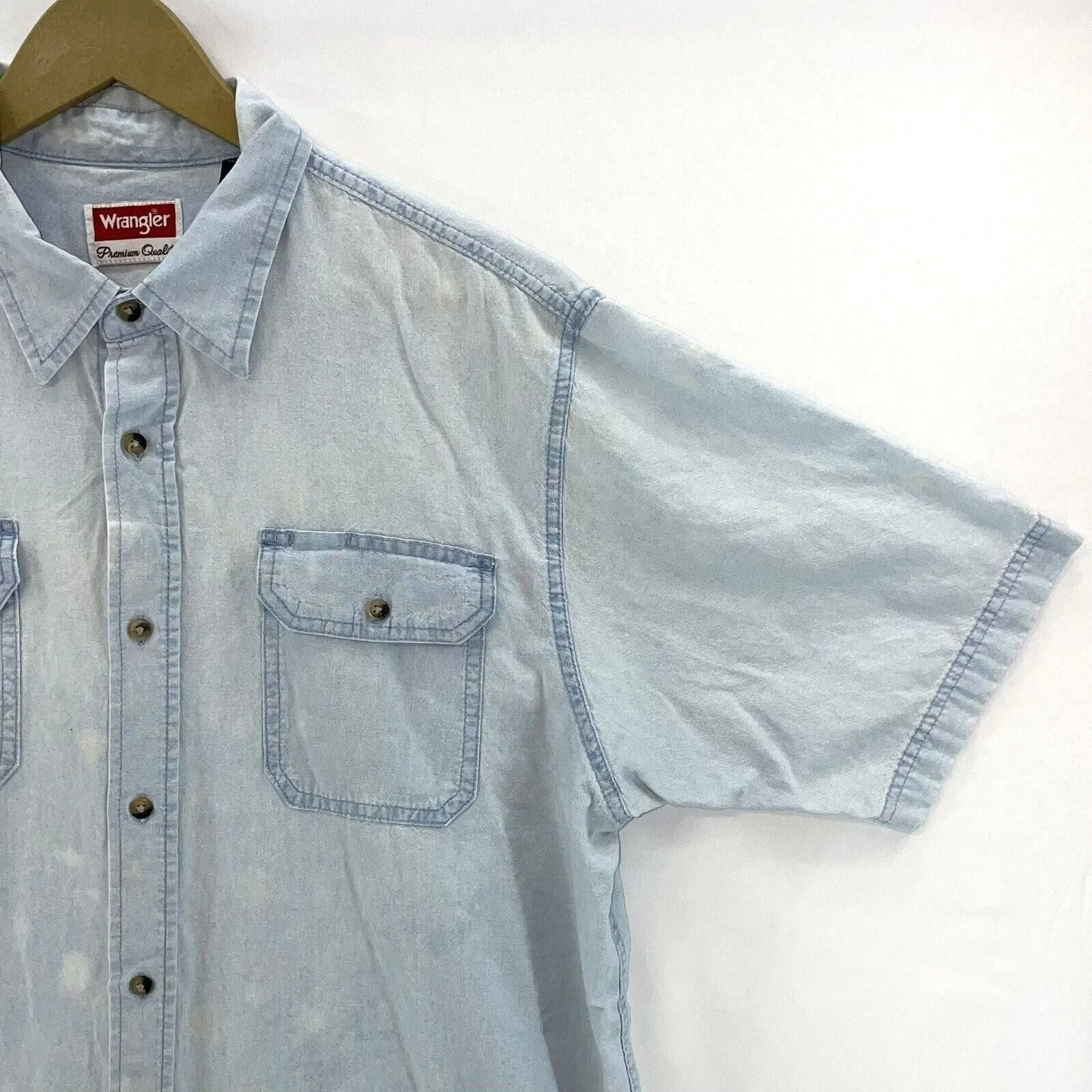Wrangler Men's Denim Button Up Shirt Distressed  Size L