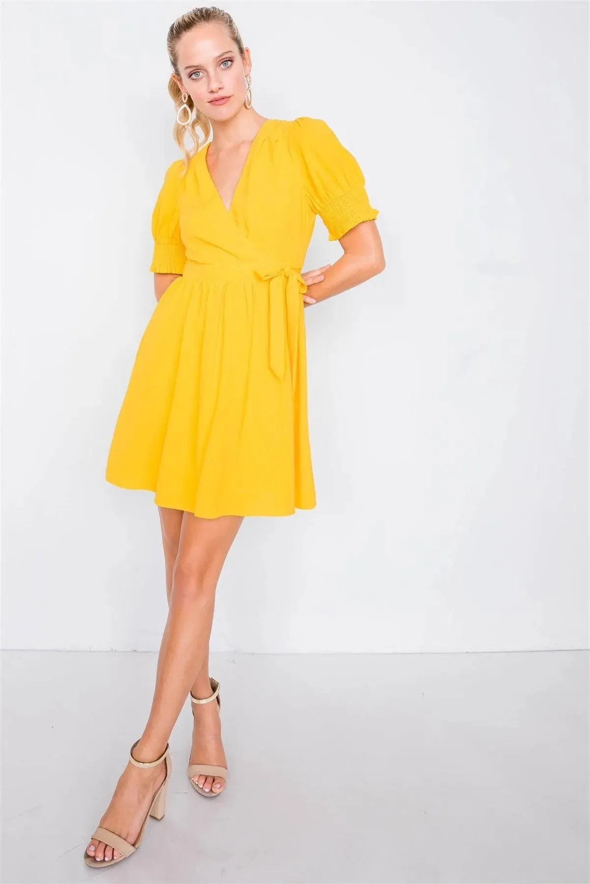 Yellow Vintage V-Neck Smocked Short Puff Sleeve Classic Mini Sundress  /3-1-2